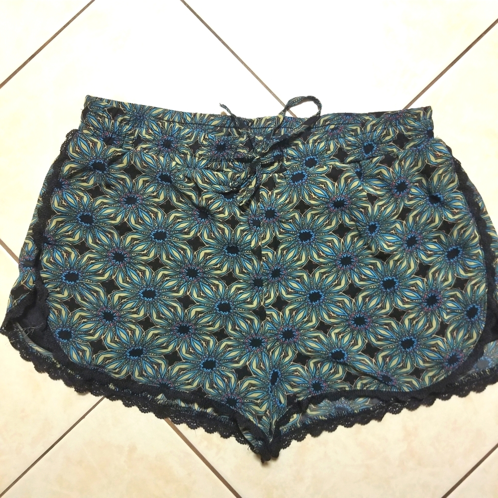 Colorful drawstring shorts